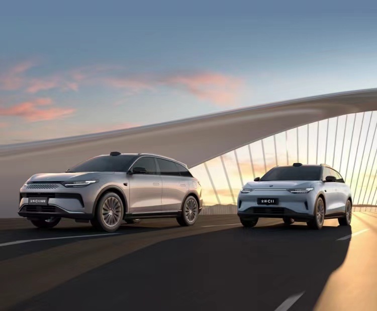 Personalización de fábrica Leapmotor 2023 C11 Reev Cars 300 Smart 1210 Vehículo de nueva energía automático de largo alcance